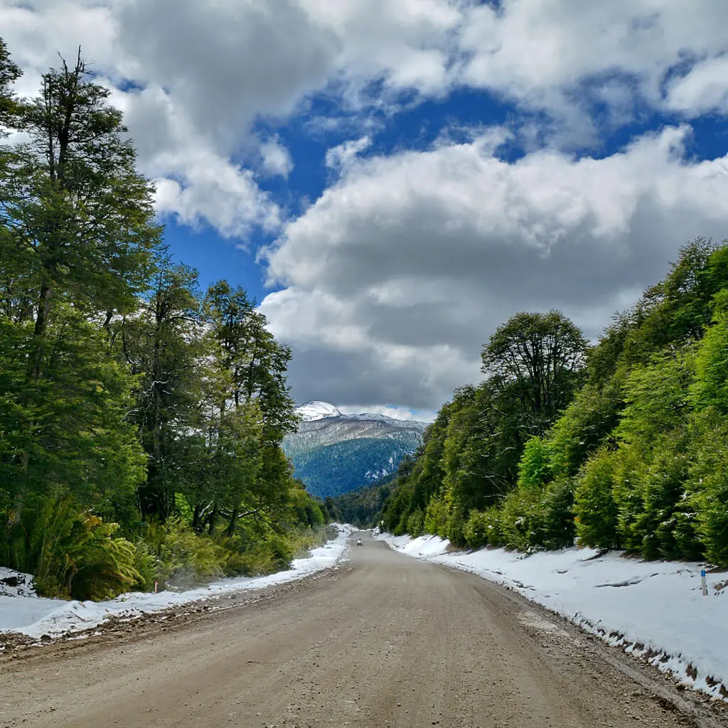 Route enneigée à Bariloche