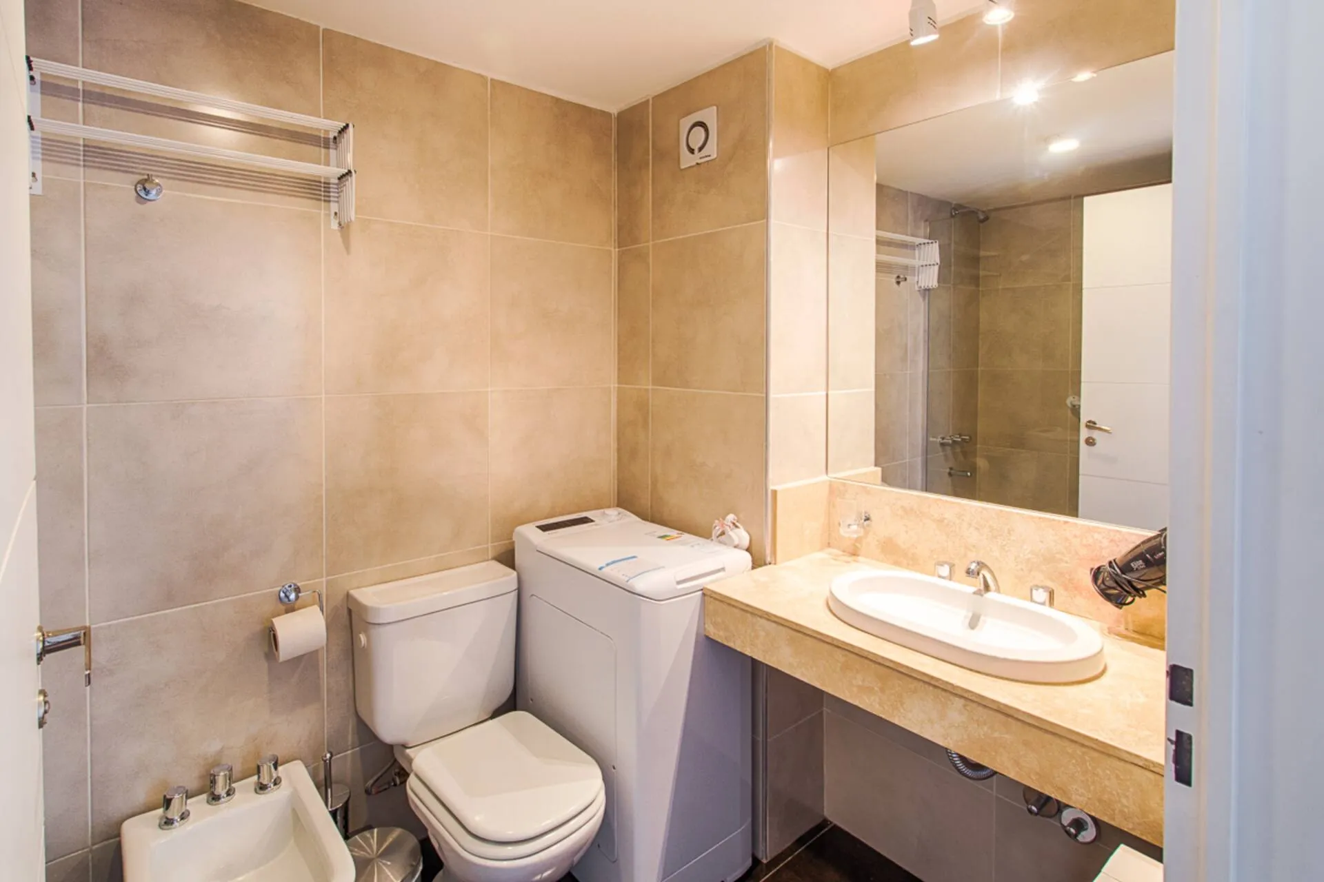 Cuarto de baño Depto TIERRA