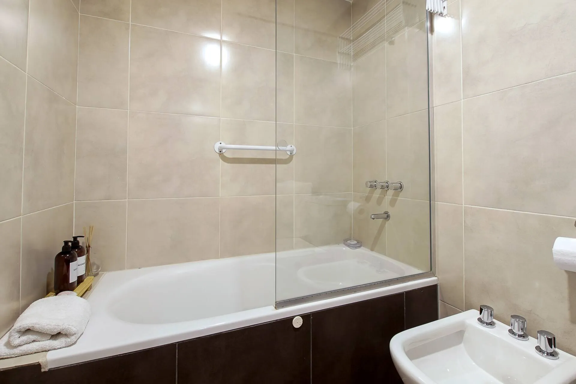 Cuarto de baño Depto TIERRA