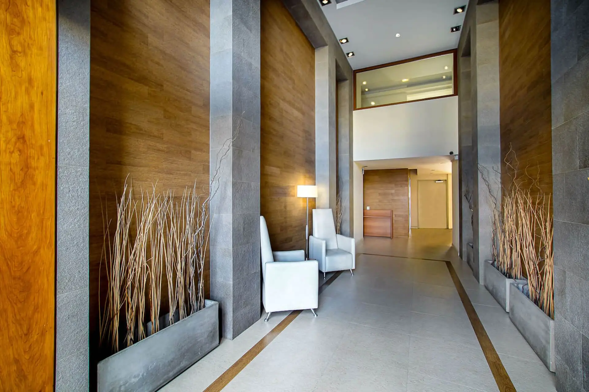 Entrada edificio Terrazas