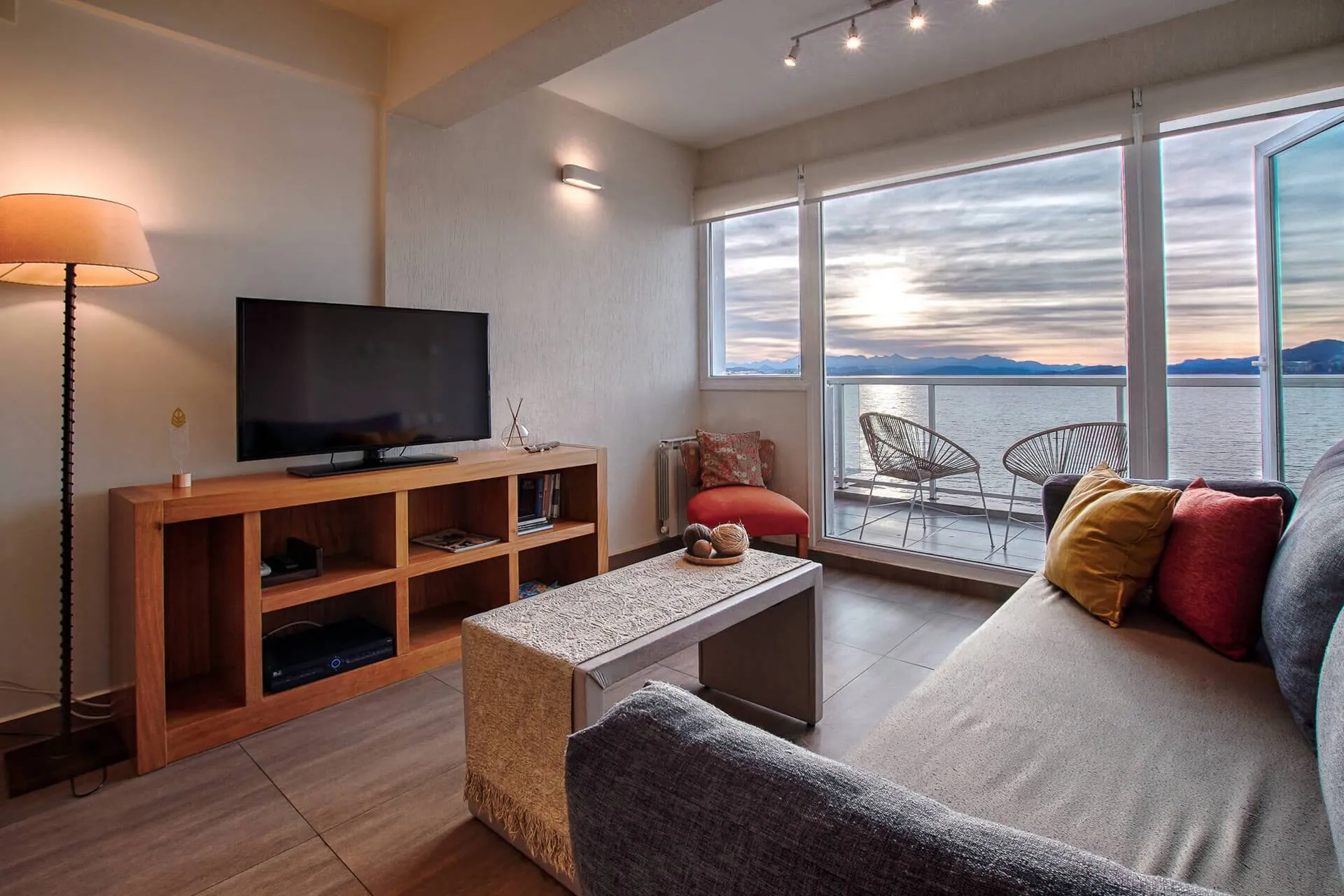 Sala de estar do apartamento DELUXE