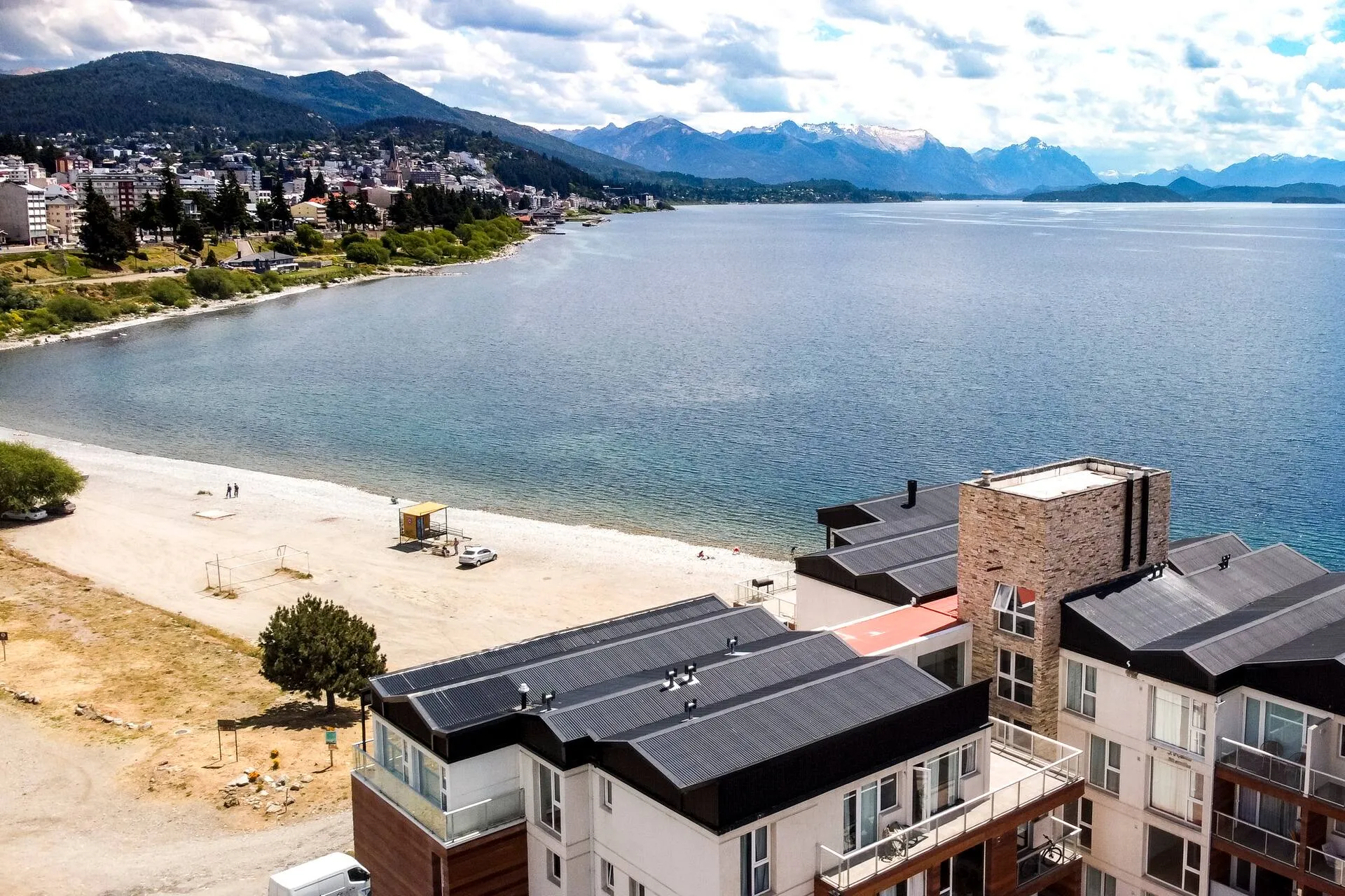 Vista aérea Ollagua Costa del Lago